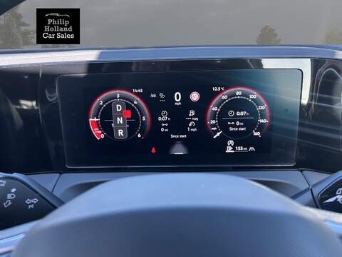 Volkswagen Tiguan TDI R-Line - U9823