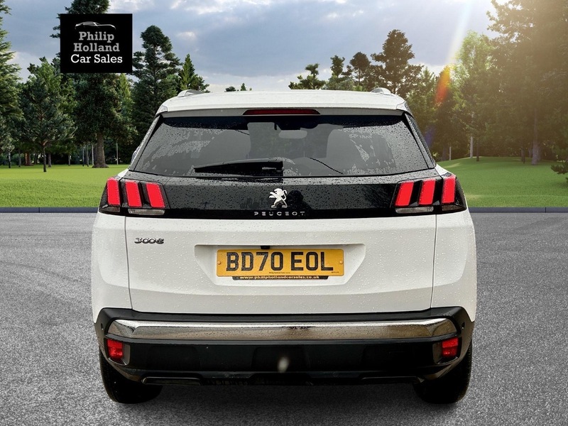 Peugeot 3008 PureTech Allure - U9831