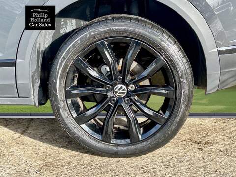 Volkswagen T-Roc TDI Black Edition - U9834