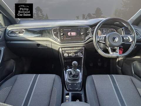 Volkswagen T-Roc TDI Black Edition - U9834