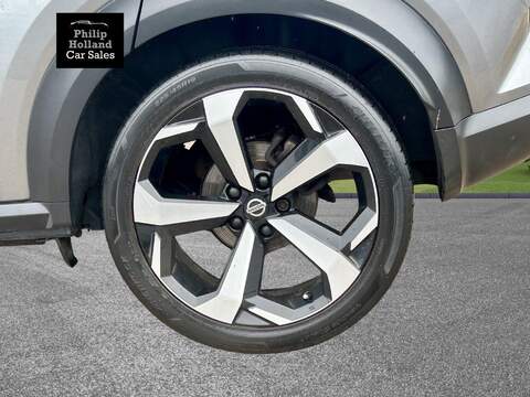 Nissan Juke DIG-T Tekna - U9836