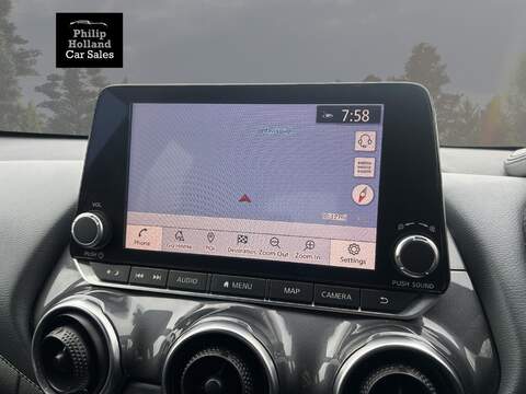 Nissan Juke DIG-T Tekna - U9836