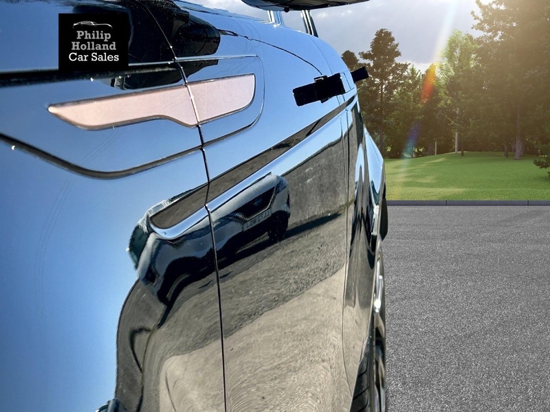 Land Rover Range Rover Evoque D150 R-Dynamic - U9837