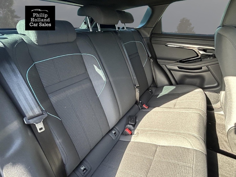 Land Rover Range Rover Evoque D150 R-Dynamic - U9837