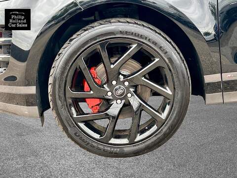 Land Rover Range Rover Evoque D150 R-Dynamic - U9837