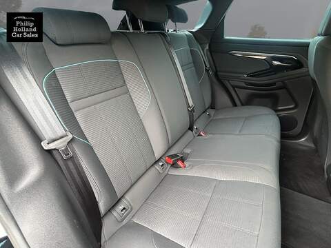 Land Rover Range Rover Evoque D150 R-Dynamic - U9837