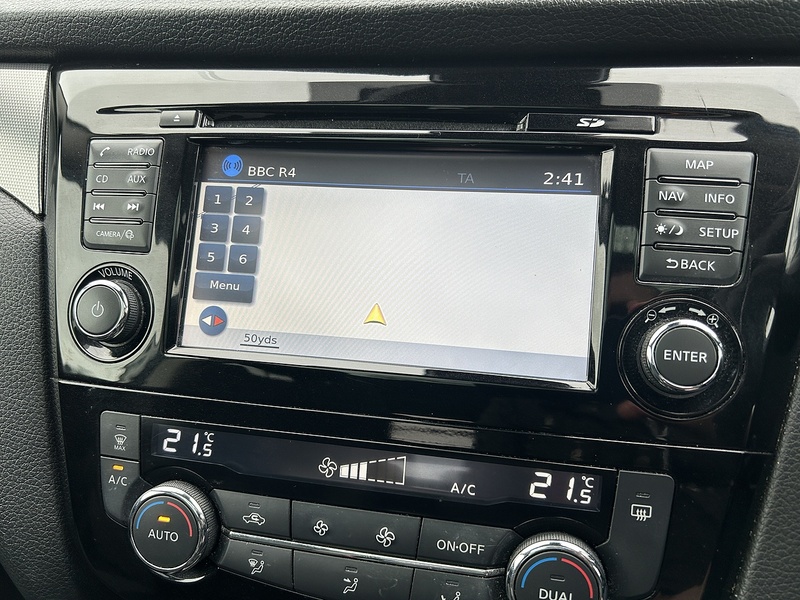 Nissan Qashqai dCi N-Connecta - U9840