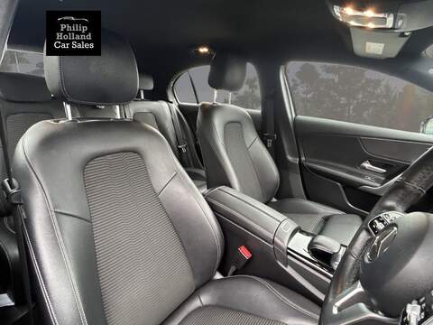 Mercedes-Benz A Class A180d Sport - U9844