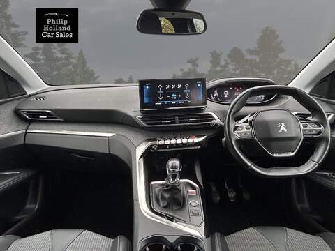 Peugeot 3008 BlueHDi Allure Premium - U9852