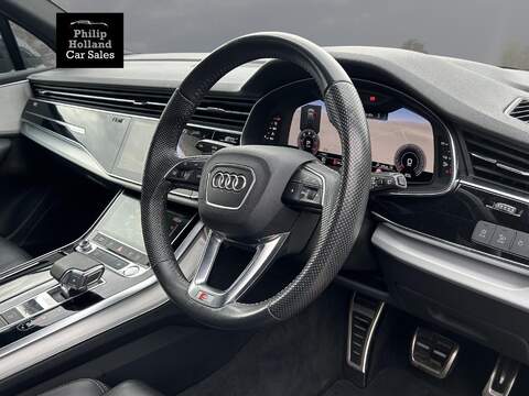 Audi Q7 TDI V6 S line - U9859