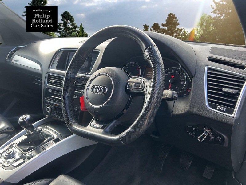 Audi Q5 TDI S line Plus - U9862