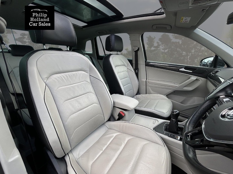 Volkswagen Tiguan TDI SEL - U9869