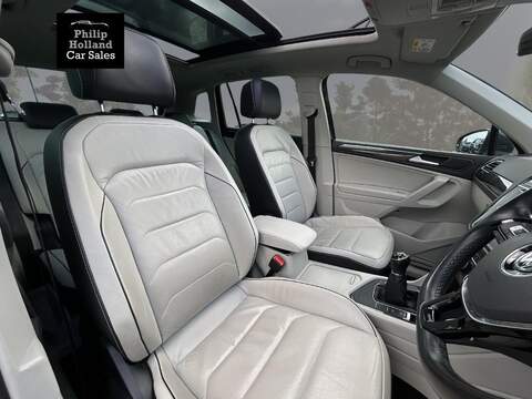 Volkswagen Tiguan TDI SEL - U9869