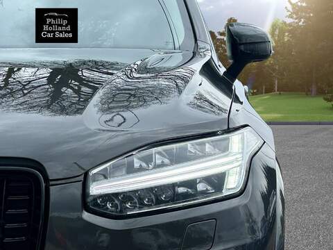 Volvo XC90 B5 MHEV Plus - U9876