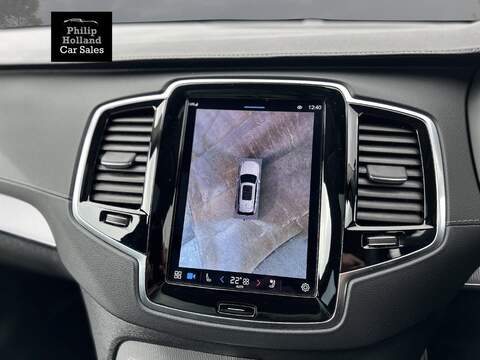 Volvo XC90 B5 MHEV Plus - U9876