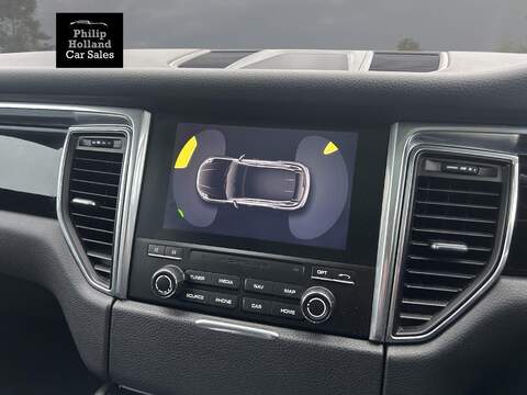 Porsche Macan TD V6 S - U9879