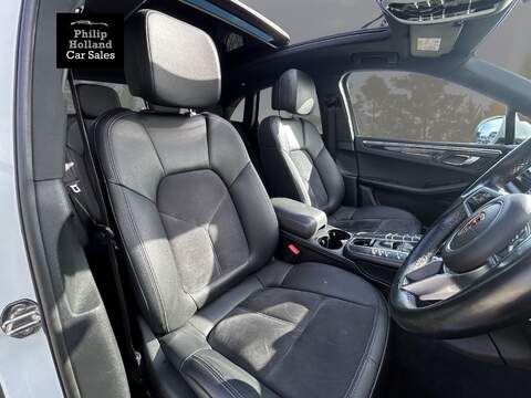 Porsche Macan TD V6 S - U9879