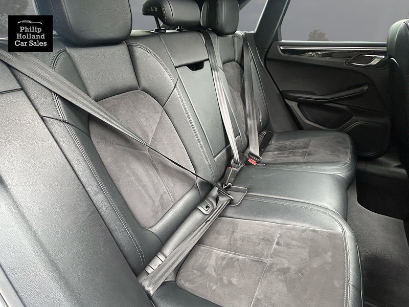 Porsche Macan TD V6 S - U9879