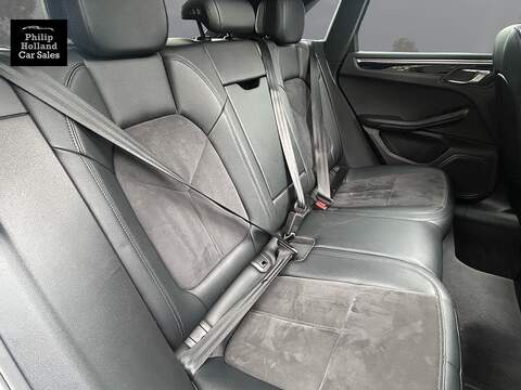 Porsche Macan TD V6 S - U9879