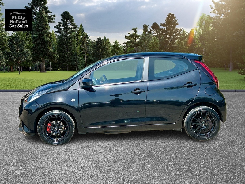 Toyota AYGO VVT-i x-play - U9887