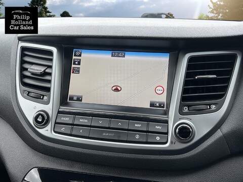 Hyundai TUCSON CRDi Blue Drive SE Nav - U9891