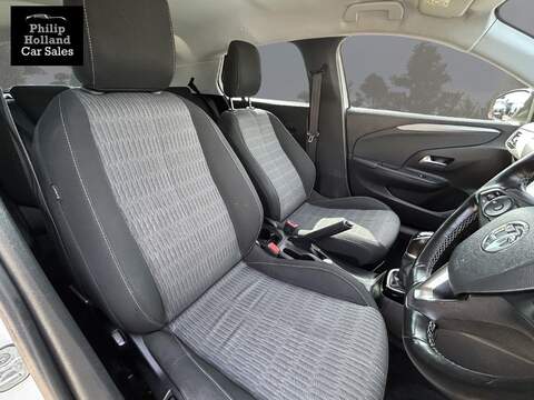 Vauxhall Corsa SE Edition - U9896