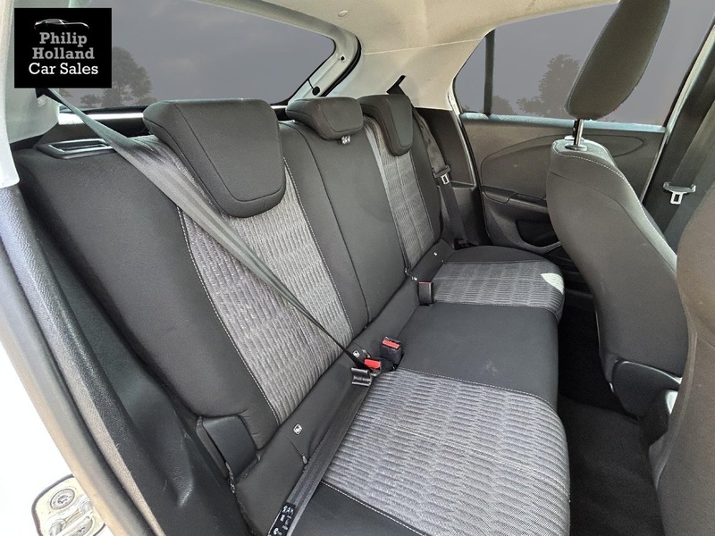 Vauxhall Corsa SE Edition - U9896