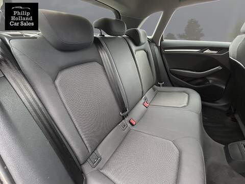 Audi A3 TDI SE - U9903