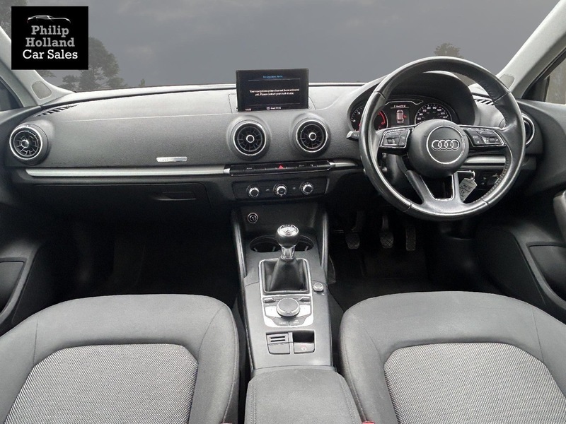 Audi A3 TDI SE - U9903