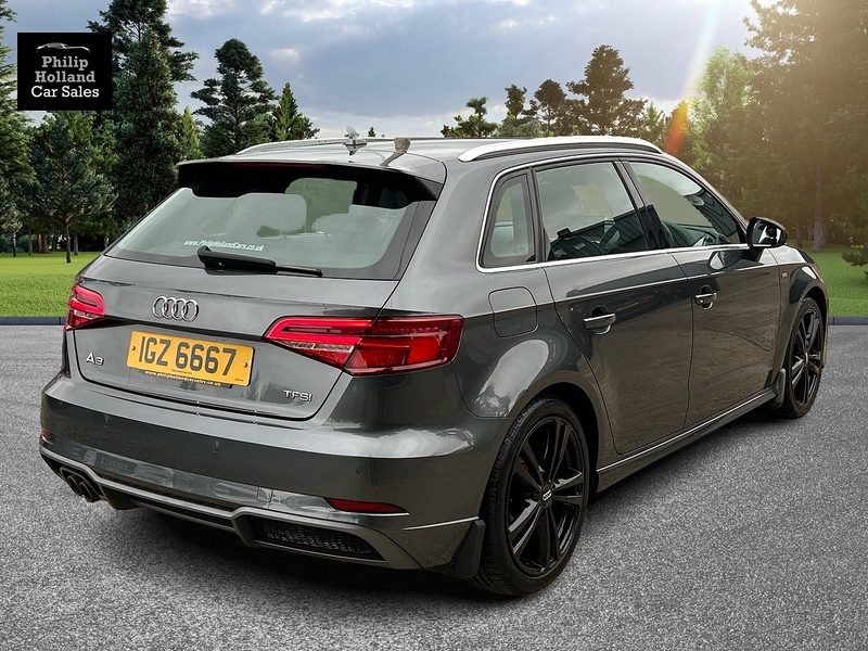 Audi A3 TFSI CoD S line - U9909