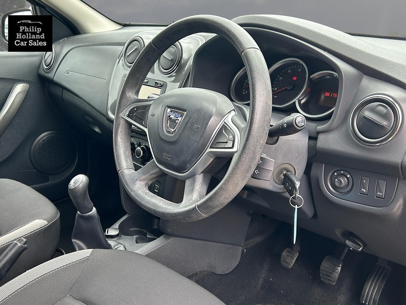 Dacia Sandero Stepway TCe Laureate - U9921