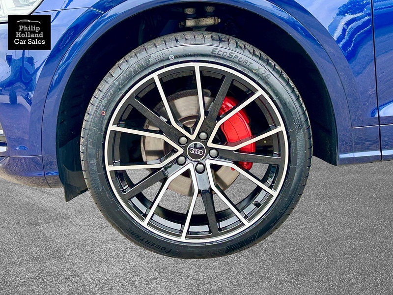 Audi Q5 TDI S line - U9939