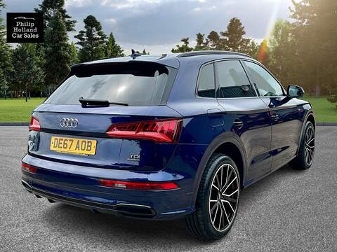 Audi Q5 TDI S line - U9939