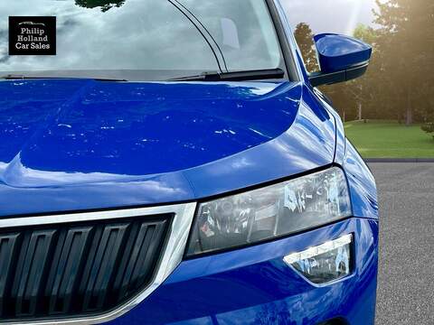 Skoda Karoq TSI SE Technology - U9951
