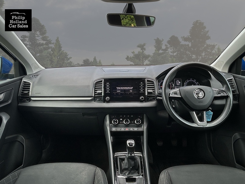 Skoda Karoq TSI SE Technology - U9951