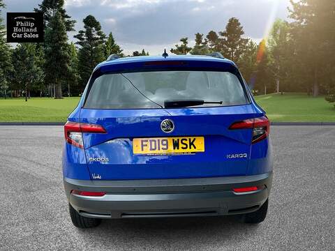Skoda Karoq TSI SE Technology - U9951