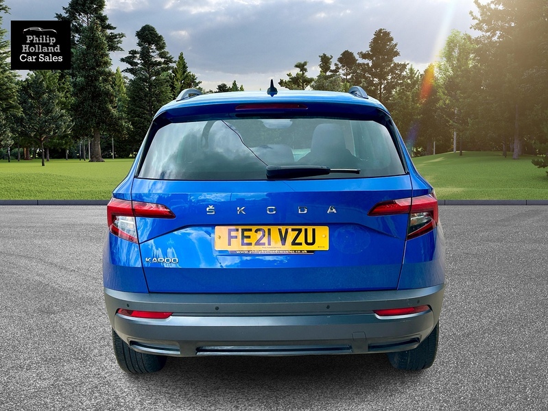 Skoda Karoq TSI SE Technology - U9952