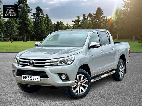 Toyota Hilux D-4D Invincible - U9962
