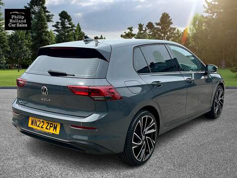 Volkswagen Golf TDI Life - U9969