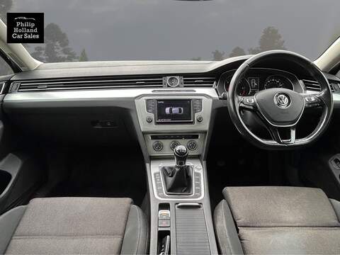 Volkswagen Passat TDI BlueMotion Tech SE Business - U9982