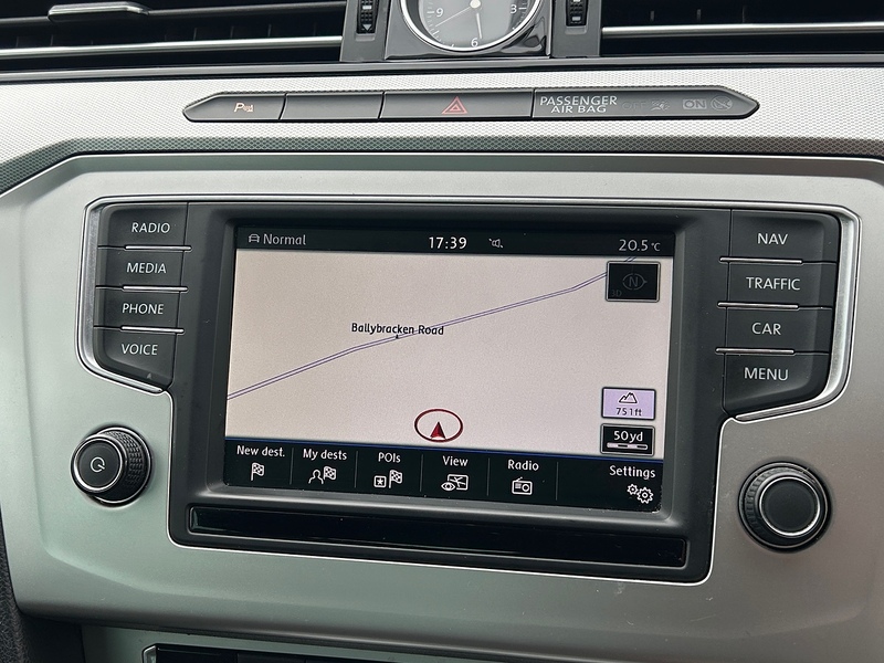 Volkswagen Passat TDI BlueMotion Tech SE Business - U9982
