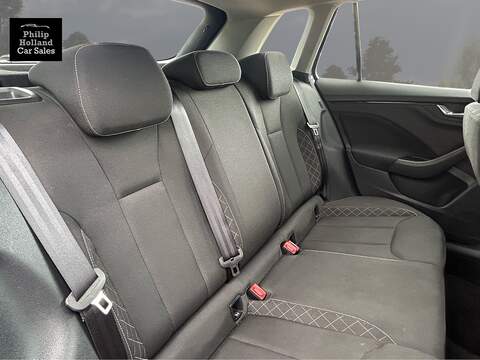 Skoda Kamiq TSI SE - U9984