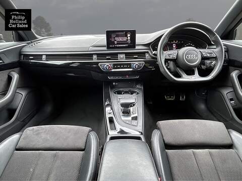 Audi A4 TDI Black Edition - U9985