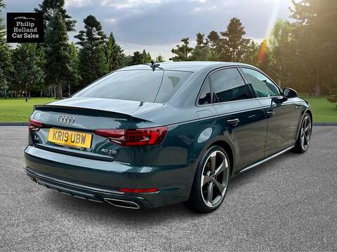 Audi A4 TDI Black Edition - U9985