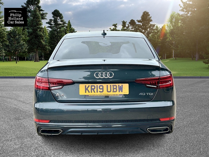 Audi A4 TDI Black Edition - U9985