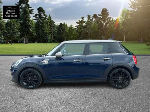 MINI Hatch Cooper Seven - U9988
