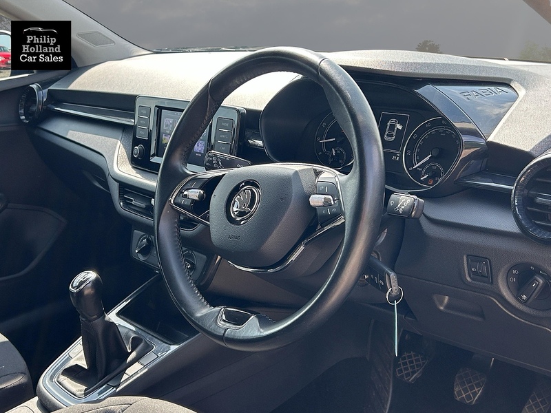 Skoda Fabia MPI SE Comfort - U9998