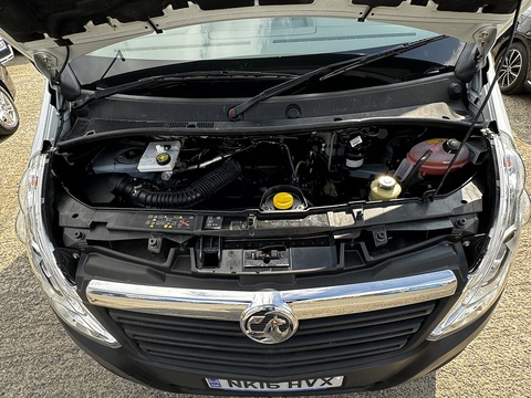 2.3 CDTi F3500 L3 7-Seat Crew Cab Dropside 2.3 4dr Dropside Manual Diesel