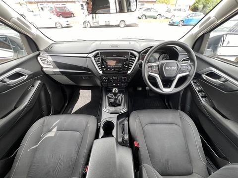 1.9 TD [164] DL20 Pickup Double Cab 4WD Euro 6 1.9 4dr Pickup Manual Diesel