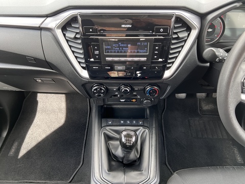 1.9 TD [164] DL20 Pickup Double Cab 4WD Euro 6 1.9 4dr Pickup Manual Diesel